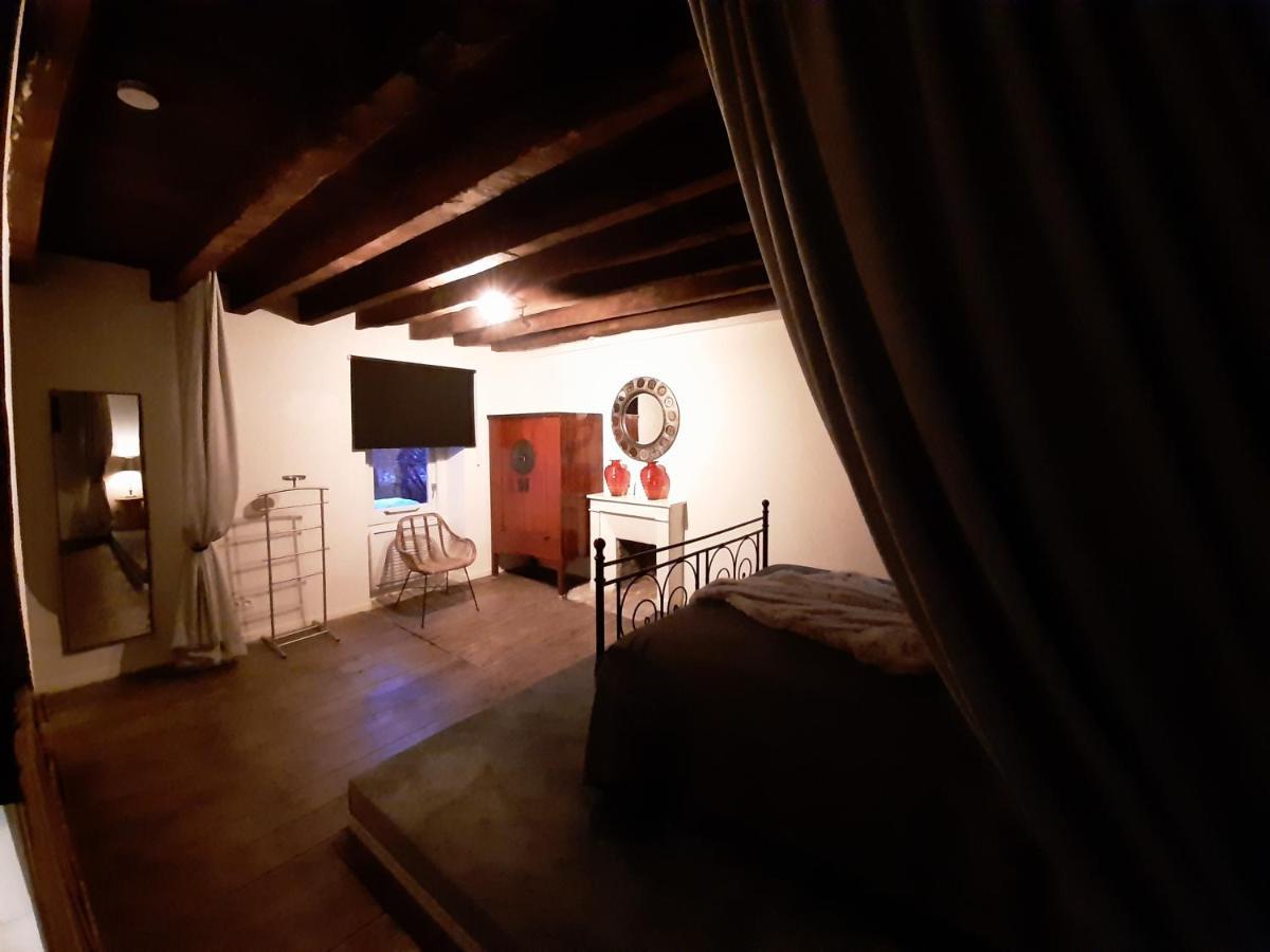 Luxe Gite Met Authentieke Kamers In De Creuse, France Valliere Bagian luar foto