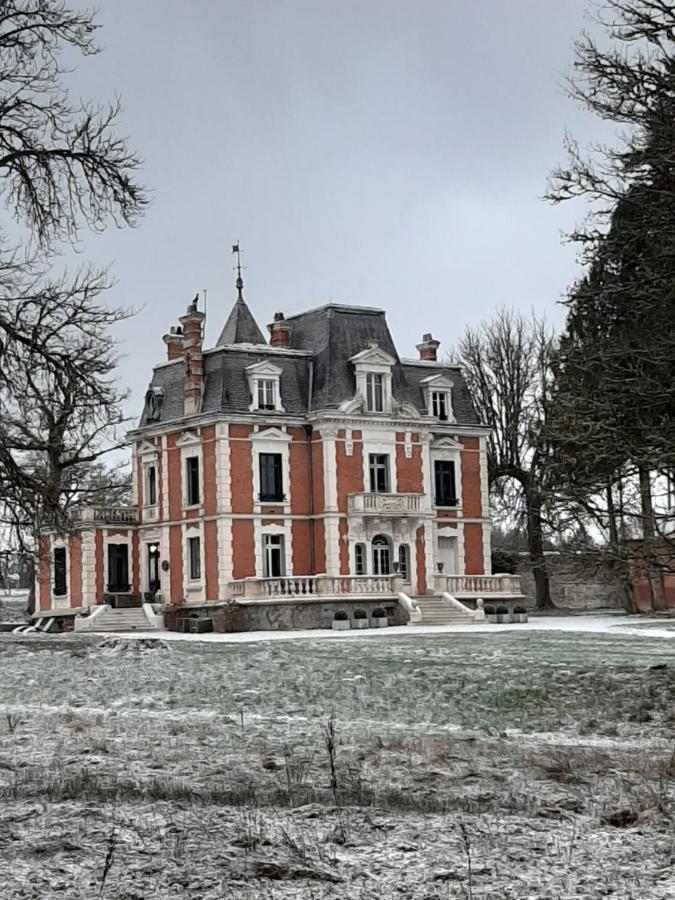 Luxe Gite Met Authentieke Kamers In De Creuse, France Valliere Bagian luar foto